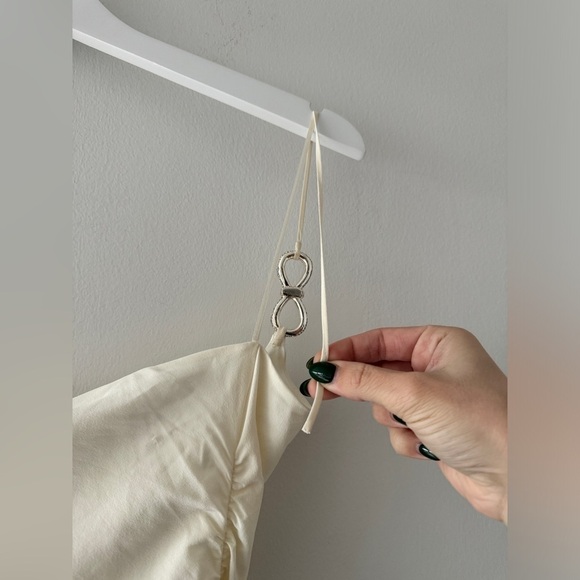 MACH & MACH Crystal Bow Embellished Draped Ivory Mini Dress 10 - Picture 12 of 15